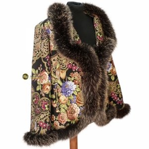 Куртка из павловопосадского платка с мехом, арт.5213