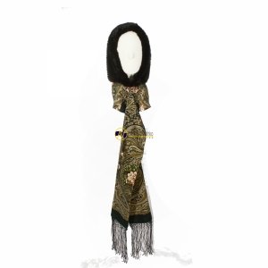 Капюшон из вязаной норки с павловопосадским платком арт.1352